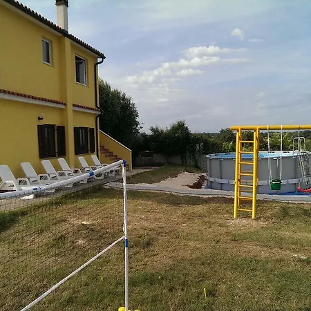 Palmira * Ližnjan