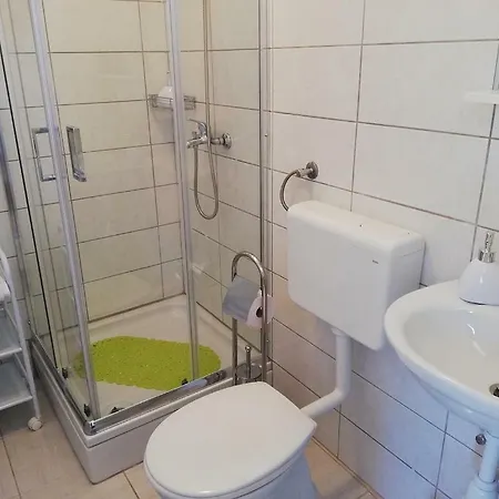 Palmira Apartament Ližnjan